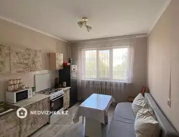 1-комнатная квартира, этаж 2 из 5, 40 м²