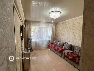 2-комнатная квартира, этаж 1 из 2, 38 м²