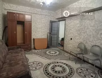 1-комнатная квартира, этаж 3 из 5, 33 м²