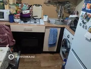 1-комнатная квартира, этаж 3 из 3, 30 м²