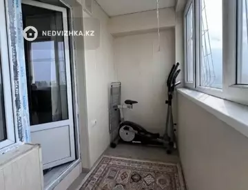 3-комнатная квартира, этаж 18 из 19, 103 м²