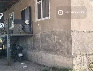 5-комнатный дом, 4 соток, 110 м²
