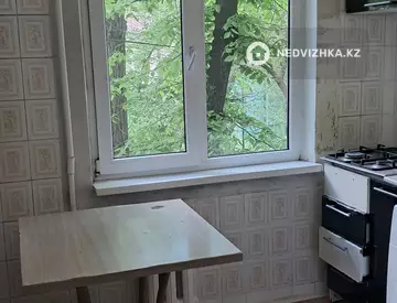 3-комнатная квартира, этаж 2 из 4, 59 м²