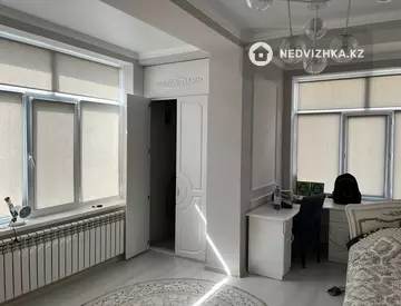 3-комнатная квартира, этаж 3 из 7, 84 м²