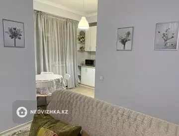 1-комнатная квартира, этаж 13 из 13, 44 м²