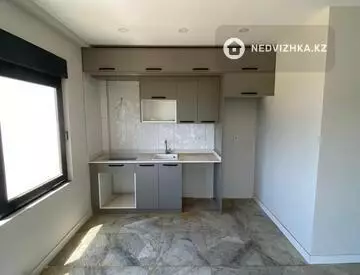 2-комнатная квартира, этаж 3 из 6, 56 м²