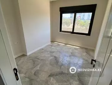 2-комнатная квартира, этаж 3 из 6, 56 м²
