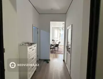 2-комнатная квартира, этаж 3 из 13, 48 м²
