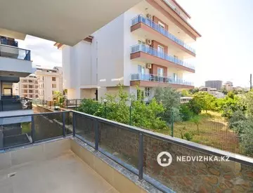 2-комнатная квартира, этаж 1 из 5, 50 м²