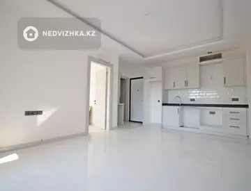 2-комнатная квартира, этаж 2 из 6, 50 м²