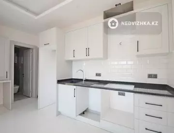 2-комнатная квартира, этаж 2 из 6, 50 м²