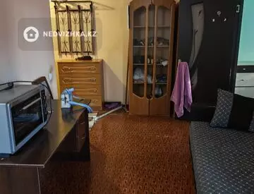 2-комнатная квартира, этаж 3 из 4, 45 м², На длительный срок