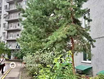 1-комнатная квартира, этаж 12 из 12, 46 м²