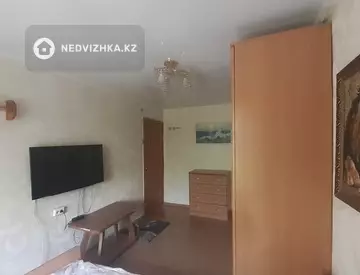 3-комнатная квартира, этаж 3 из 6, 58 м²