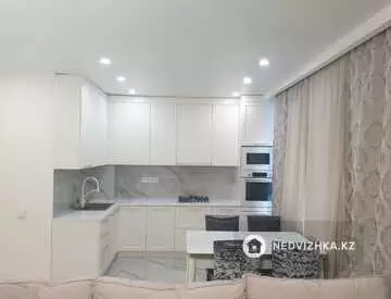 2-комнатная квартира, этаж 3 из 4, 56 м², На длительный срок