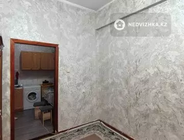 2-комнатная квартира, этаж 1 из 5, 42 м²