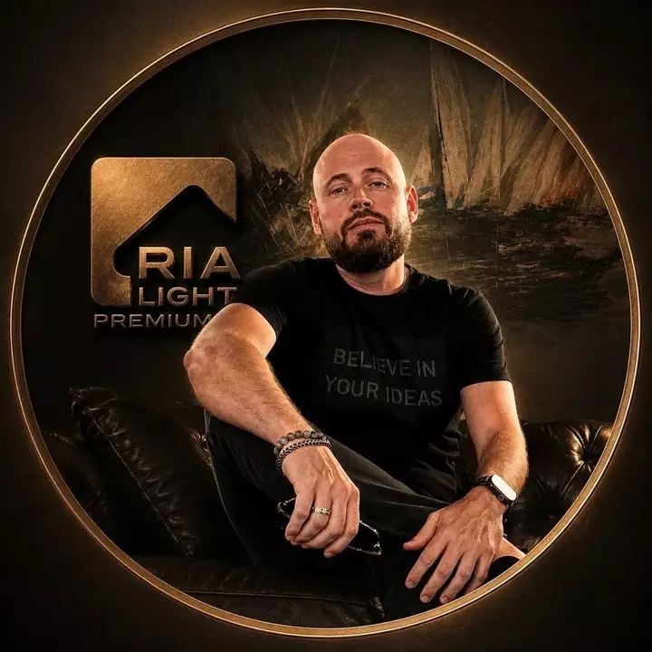 Вайншток Вячеслав ·  ТОО Rialight