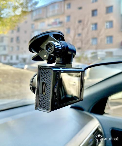 Видеорегистратор Neoline Wide S31