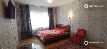 1-комнатная квартира, этаж 1 из 5, 42 м²