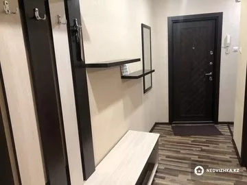 3-комнатная квартира, этаж 8 из 9, 70 м², посуточно