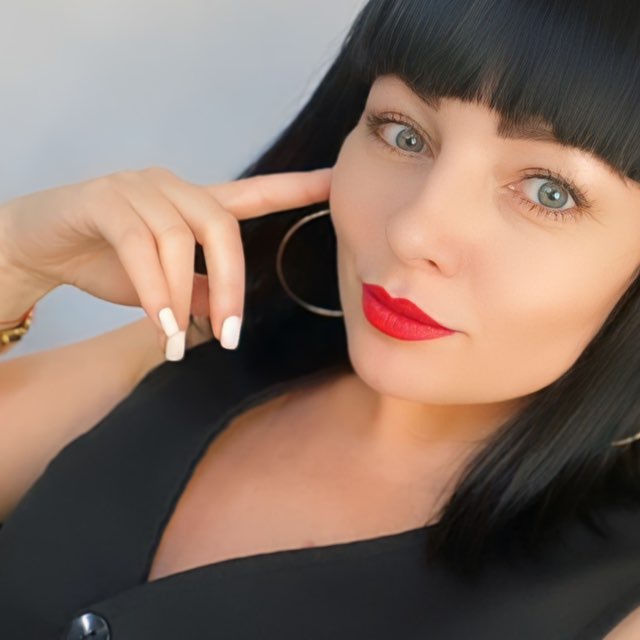 Юлия Потапенко 